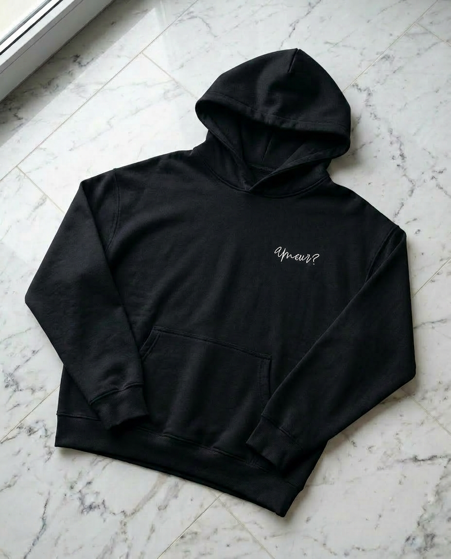 Le Pull à capuche